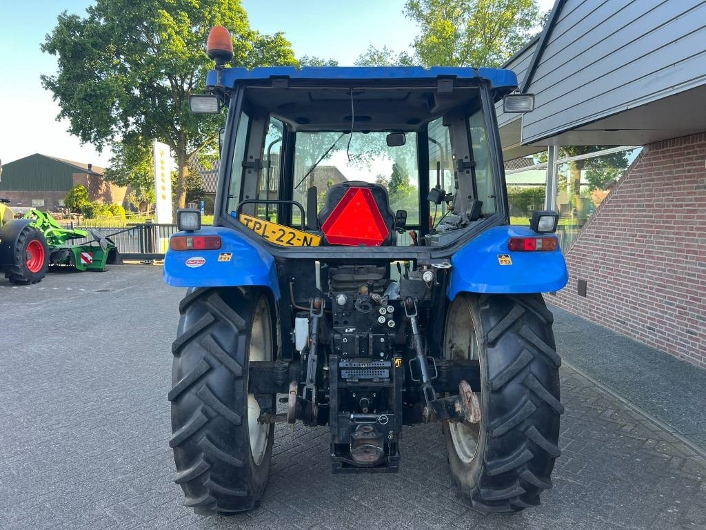 New Holland TL 90  - Τρακτέρ: φωτογραφία 4 New Holland TL 90  - Τρακτέρ: φωτογραφία 4