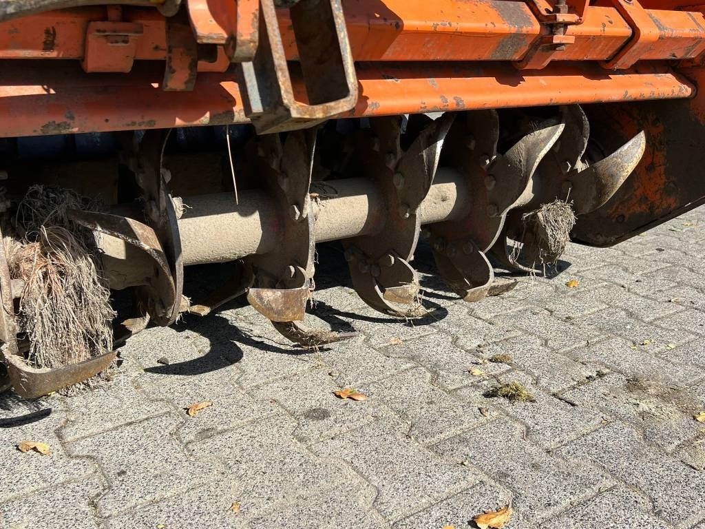 Pegoraro LH 300 frees - Μηχανή οργώματος: φωτογραφία 5 Pegoraro LH 300 frees - Μηχανή οργώματος: φωτογραφία 5