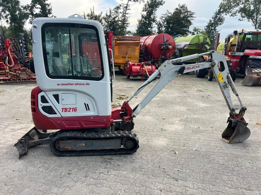 Takeuchi TB 216 - Μίνι εκσκαφέας: φωτογραφία 5 Takeuchi TB 216 - Μίνι εκσκαφέας: φωτογραφία 5