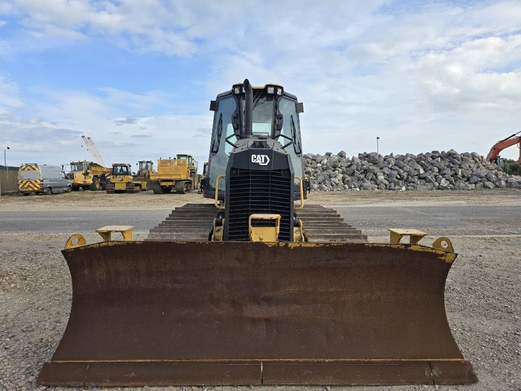 CAT D 3 LGP - Μπουλντόζα: φωτογραφία 2 CAT D 3 LGP - Μπουλντόζα: φωτογραφία 2