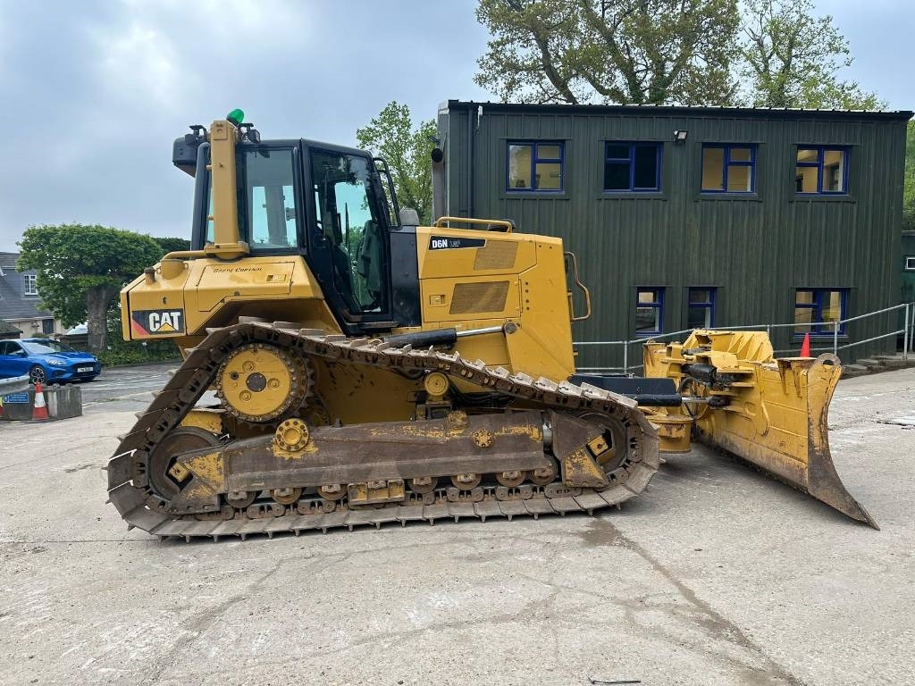 CAT D 6 N LGP - Μπουλντόζα: φωτογραφία 1 CAT D 6 N LGP - Μπουλντόζα: φωτογραφία 1