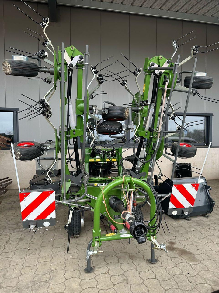 Fendt Twister 8608 DN - Χορτοσυλλέκτης: φωτογραφία 1 Fendt Twister 8608 DN - Χορτοσυλλέκτης: φωτογραφία 1
