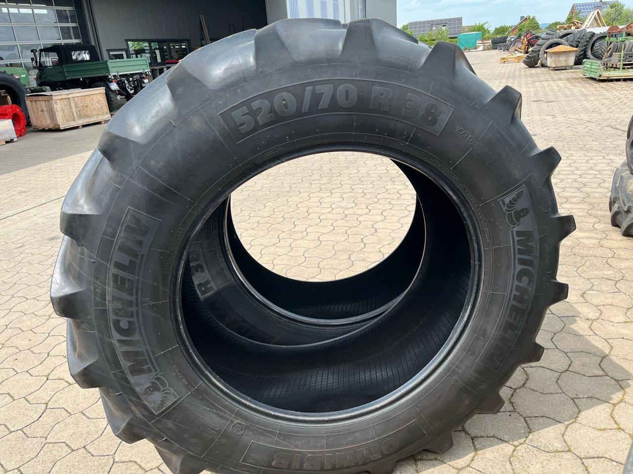 Michelin OmniBiB - Ελαστικό: φωτογραφία 3 Michelin OmniBiB - Ελαστικό: φωτογραφία 3