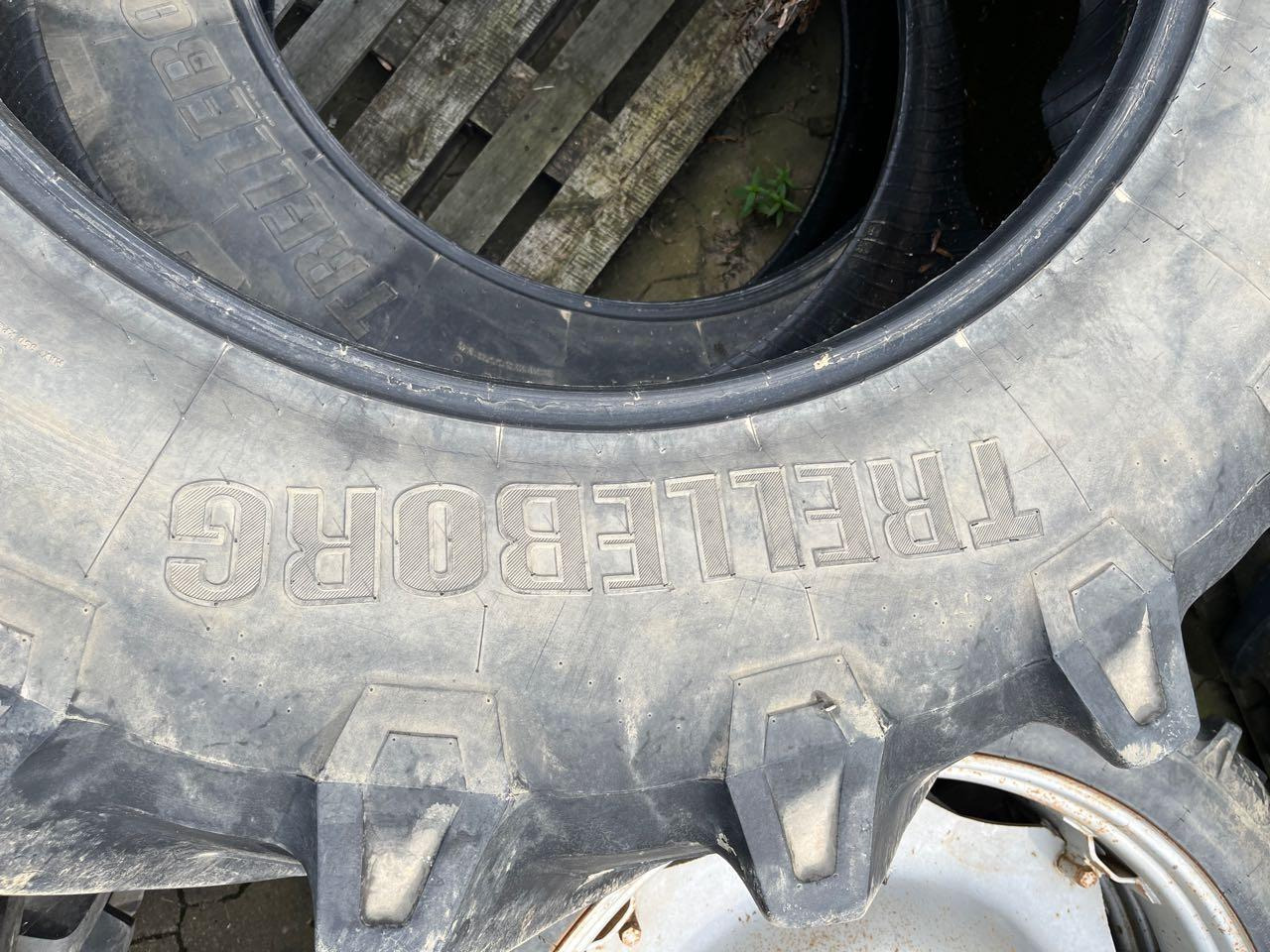 Trelleborg TM 700 - Ελαστικό: φωτογραφία 2 Trelleborg TM 700 - Ελαστικό: φωτογραφία 2