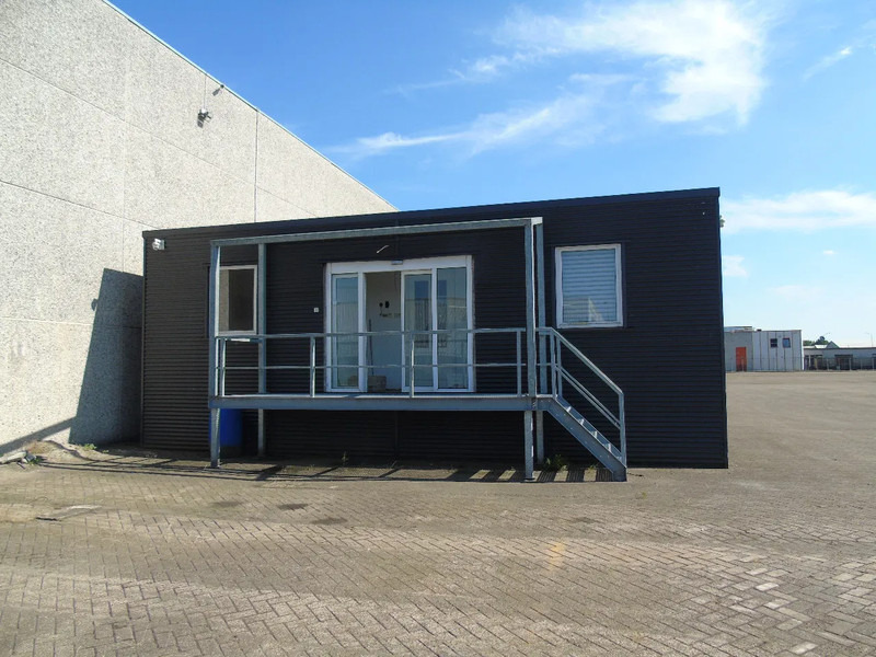 Bosch 100M2 COMPLETE OFFICE UNIT, FOTOS BEFORE AND AFTER / 2OFFICE + TOILET + KITCHEN + KANTOOR - Σπίτι εμπορευματοκιβωτία: φωτογραφία 3 Bosch 100M2 COMPLETE OFFICE UNIT, FOTOS BEFORE AND AFTER / 2OFFICE + TOILET + KITCHEN + KANTOOR - Σπίτι εμπορευματοκιβωτία: φωτογραφία 3