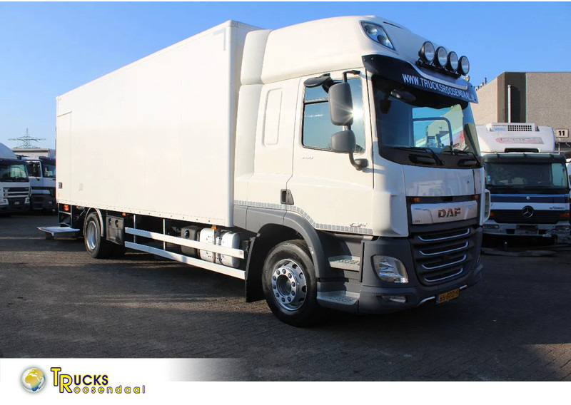 DAF CF 260 + EURO 6 + LIFT - Φορτηγό κόφα: φωτογραφία 1 DAF CF 260 + EURO 6 + LIFT - Φορτηγό κόφα: φωτογραφία 1