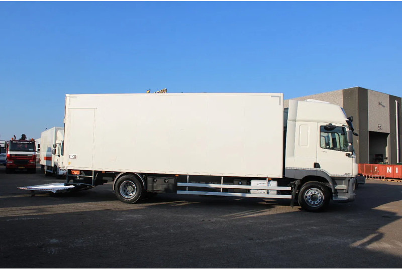 DAF CF 260 + EURO 6 + LIFT - Φορτηγό κόφα: φωτογραφία 4 DAF CF 260 + EURO 6 + LIFT - Φορτηγό κόφα: φωτογραφία 4