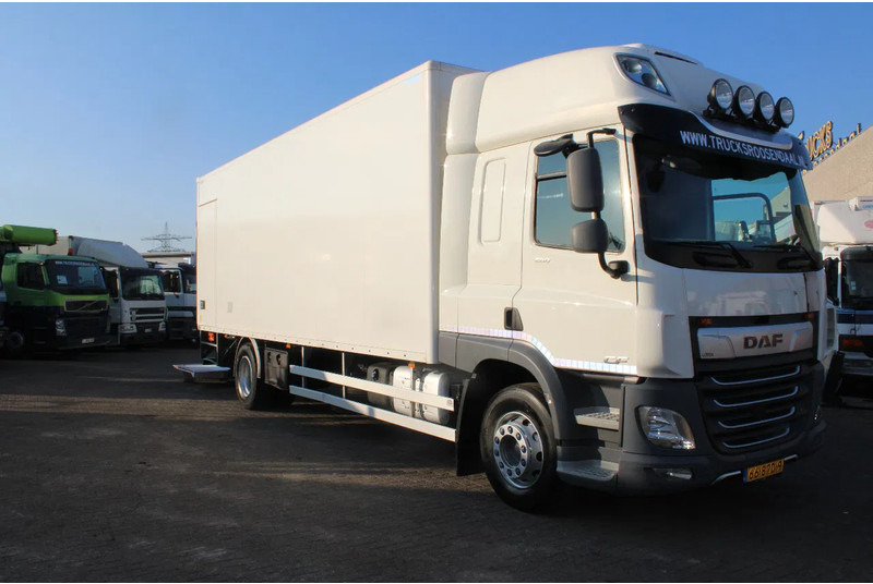 DAF CF 260 + EURO 6 + LIFT - Φορτηγό κόφα: φωτογραφία 3 DAF CF 260 + EURO 6 + LIFT - Φορτηγό κόφα: φωτογραφία 3