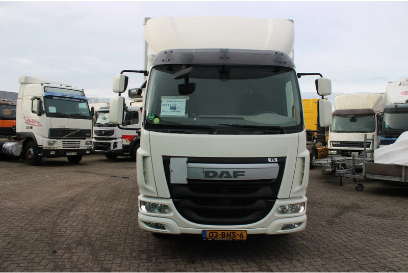 DAF LF 210 + EURO 6 + 12t - Φορτηγό κόφα: φωτογραφία 2 DAF LF 210 + EURO 6 + 12t - Φορτηγό κόφα: φωτογραφία 2