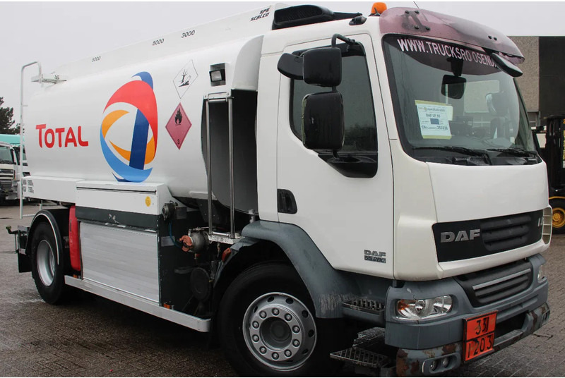 DAF LF 55.280 + 13.000L + 3 compartiment - Φορτηγό βυτιοφόρο: φωτογραφία 5 DAF LF 55.280 + 13.000L + 3 compartiment - Φορτηγό βυτιοφόρο: φωτογραφία 5