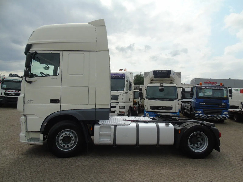 DAF XF 460 + euro 6 - Τράκτορας: φωτογραφία 4 DAF XF 460 + euro 6 - Τράκτορας: φωτογραφία 4