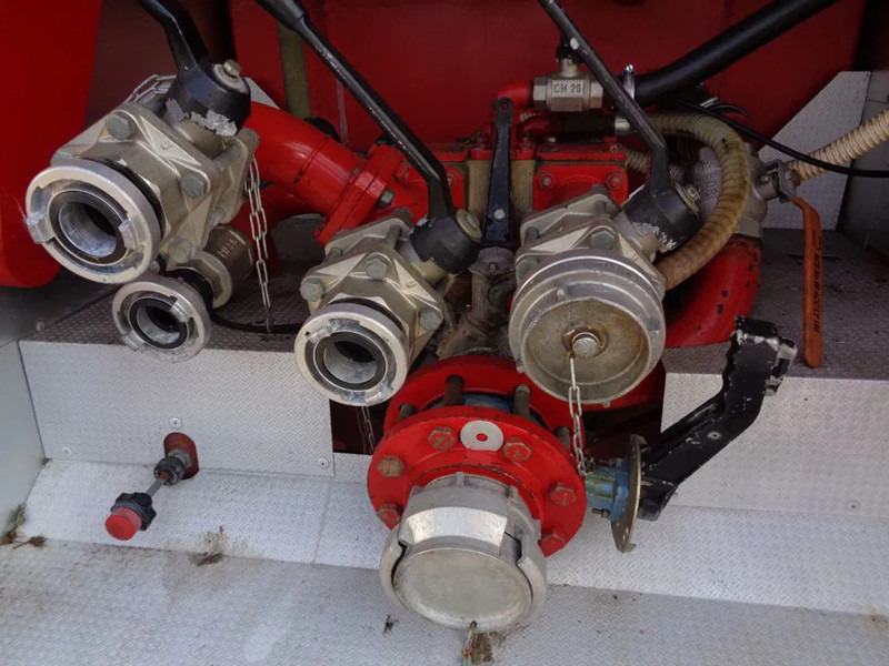 Πυροσβεστικό όχημα Iveco 135-17 Manual + Firetruck: φωτογραφία 15