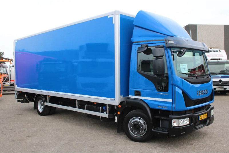 Iveco Eurocargo 120E21 + EURO 6 + LIFT + 12T - Φορτηγό κόφα: φωτογραφία 3 Iveco Eurocargo 120E21 + EURO 6 + LIFT + 12T - Φορτηγό κόφα: φωτογραφία 3