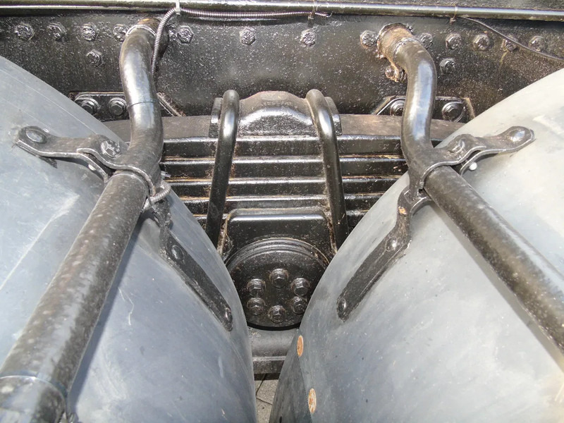 Τράκτορας MAN TGA 41.430 + HIAB 800 6x + 5x JIB WINCH + 8X4 + REMOTE: φωτογραφία 11 Τράκτορας MAN TGA 41.430 + HIAB 800 6x + 5x JIB WINCH + 8X4 + REMOTE: φωτογραφία 11