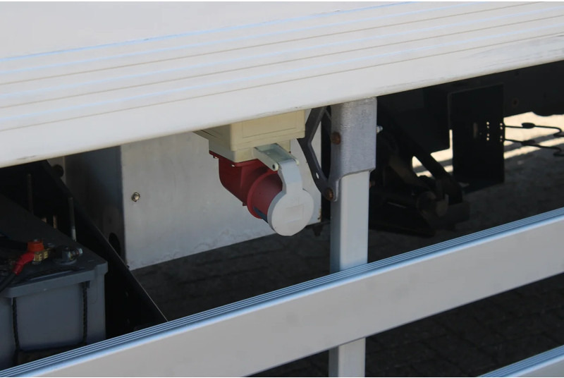 Φορτηγό ψυγείο MAN TGM 18.280 + EURO 4 + LIFT + 18T: φωτογραφία 18