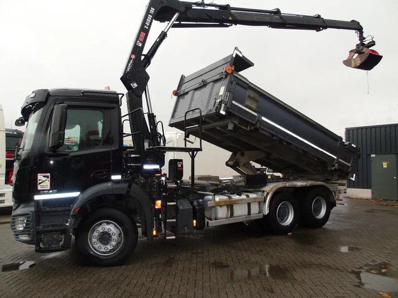 Mercedes-Benz Arocs 2643 + HIAB HIDUO 188B-3 + 6X4 + 3 SIDE TIPPER + REMOTE - Φορτηγό ανατρεπόμενο, Φορτηγό με γερανό: φωτογραφία 4 Mercedes-Benz Arocs 2643 + HIAB HIDUO 188B-3 + 6X4 + 3 SIDE TIPPER + REMOTE - Φορτηγό ανατρεπόμενο, Φορτηγό με γερανό: φωτογραφία 4
