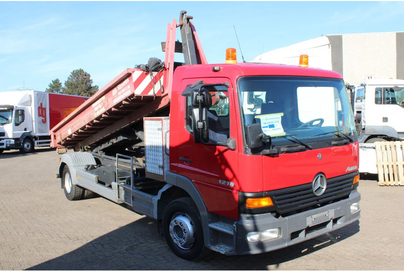 Mercedes-Benz Atego reserved!! 1218 + HYVALIFT + CONTAINER + MANUAL - Φορτηγό φόρτωσης γάντζου: φωτογραφία 2 Mercedes-Benz Atego reserved!! 1218 + HYVALIFT + CONTAINER + MANUAL - Φορτηγό φόρτωσης γάντζου: φωτογραφία 2