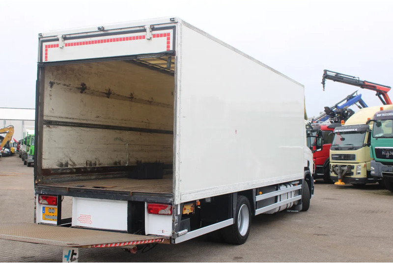 Scania P230 + LIFT + EURO 5 - Φορτηγό κόφα: φωτογραφία 4 Scania P230 + LIFT + EURO 5 - Φορτηγό κόφα: φωτογραφία 4
