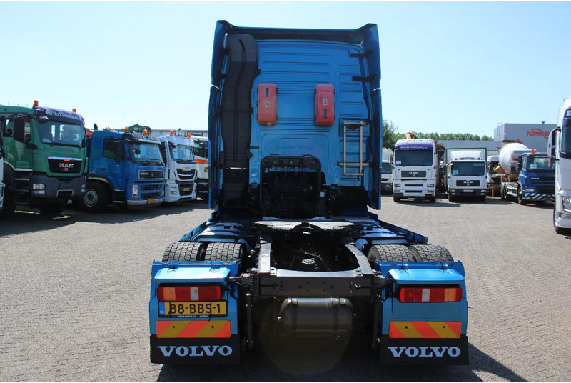 Volvo FH 460 XL cabine + euro 5 + spoiler - Τράκτορας: φωτογραφία 5 Volvo FH 460 XL cabine + euro 5 + spoiler - Τράκτορας: φωτογραφία 5