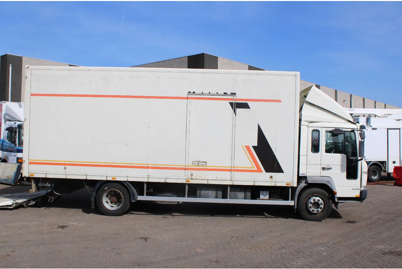 Volvo FL 6.250 +EURO 2 + MANUAL + LIFT - Φορτηγό κόφα: φωτογραφία 3 Volvo FL 6.250 +EURO 2 + MANUAL + LIFT - Φορτηγό κόφα: φωτογραφία 3