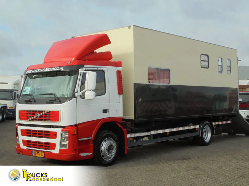 Volvo FM 9.310 + Euro 5 + Manual + Horse transport - Φορτηγό μεταφοράς εμπορευματοκιβωτίων/ Κινητό αμάξωμα: φωτογραφία 1 Volvo FM 9.310 + Euro 5 + Manual + Horse transport - Φορτηγό μεταφοράς εμπορευματοκιβωτίων/ Κινητό αμάξωμα: φωτογραφία 1