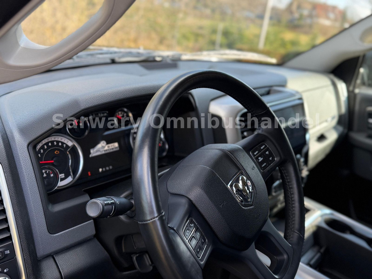 SUV Dodge RAM 1500 HEMI 5.7 CREW CAB*Tüv:08.2027*Bighorn*: φωτογραφία 11