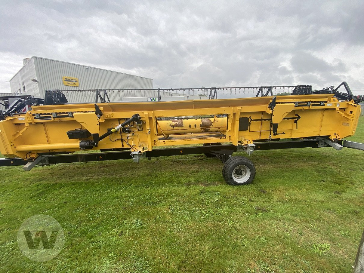 New Holland 760 CG VARIFEED - Θεριζοαλωνιστική μηχανή - κεφαλή: φωτογραφία 4 New Holland 760 CG VARIFEED - Θεριζοαλωνιστική μηχανή - κεφαλή: φωτογραφία 4