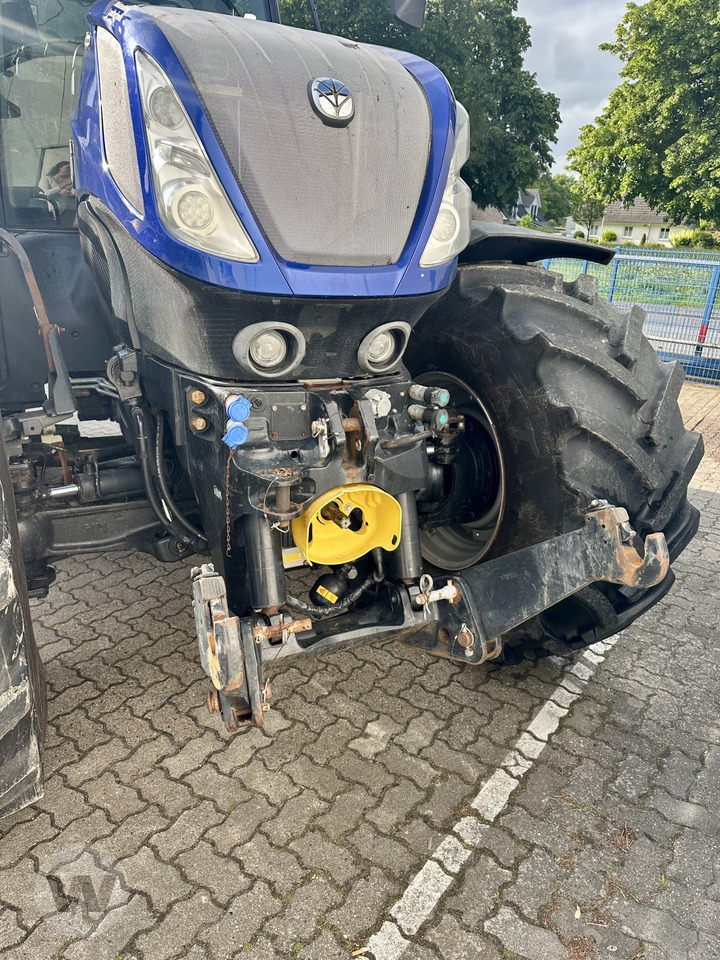 Τρακτέρ New Holland T 7.270 AC: φωτογραφία 15 Τρακτέρ New Holland T 7.270 AC: φωτογραφία 15