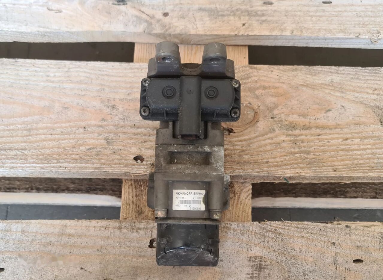Knorr-Bremse 21390592 Renault PREMIUM truck - Βαλβίδα φρένων για Φορτηγό: φωτογραφία 1 Knorr-Bremse 21390592 Renault PREMIUM truck - Βαλβίδα φρένων για Φορτηγό: φωτογραφία 1