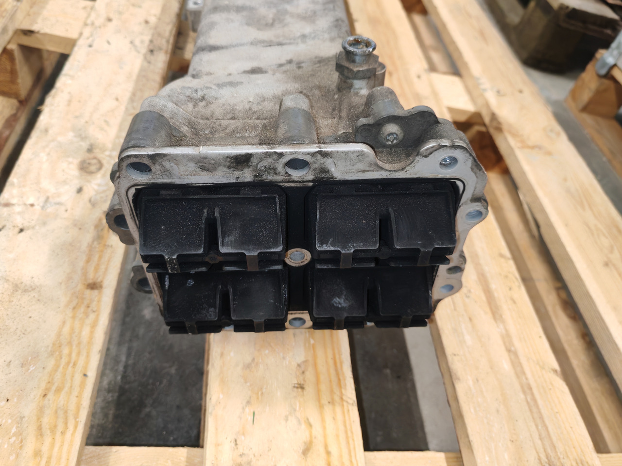 MAN TGS TGX EURO 6 / D2676 / EG RECILCULATION / 51081007304 - Ψυγείο EGR: φωτογραφία 4 MAN TGS TGX EURO 6 / D2676 / EG RECILCULATION / 51081007304 - Ψυγείο EGR: φωτογραφία 4