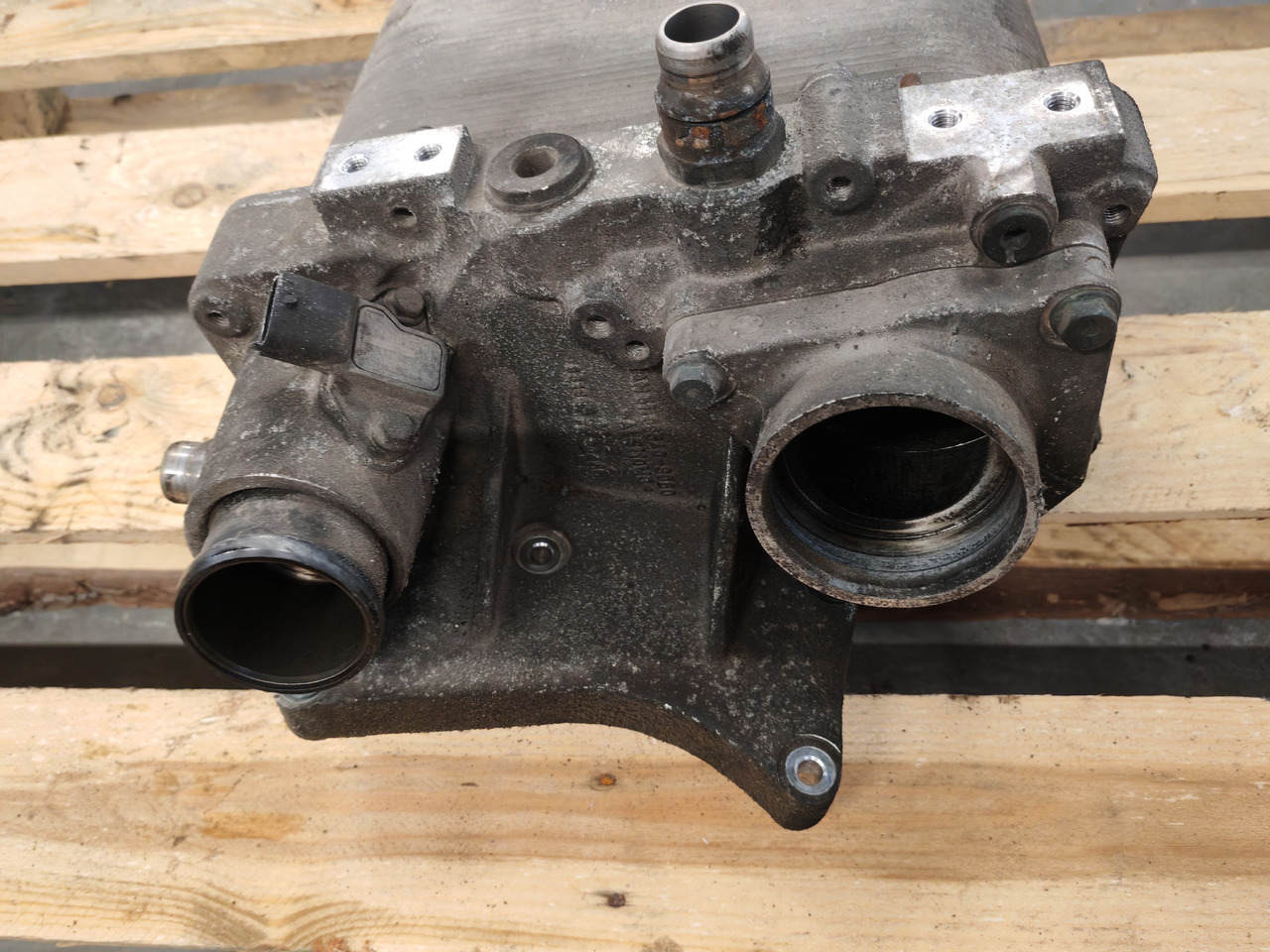 MAN TGS TGX EURO 6 / D2676 / OIL COOLER / 51095403060 - Κινητήρας και ανταλλακτικά: φωτογραφία 5 MAN TGS TGX EURO 6 / D2676 / OIL COOLER / 51095403060 - Κινητήρας και ανταλλακτικά: φωτογραφία 5