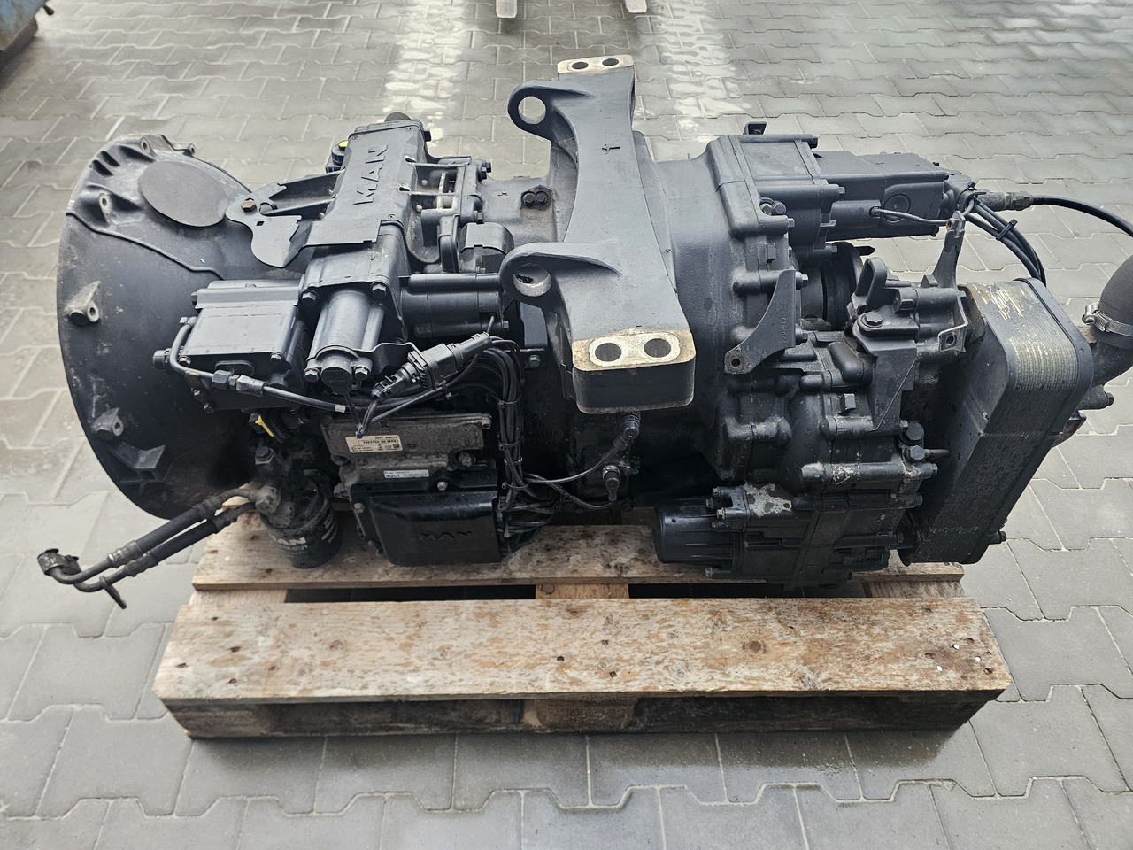 MAN TGS TGX EURO 6 / GRS TIPMATIC GEARBOX RETARDER / 81320046462 - Κιβώτιο ταχυτήτων: φωτογραφία 5 MAN TGS TGX EURO 6 / GRS TIPMATIC GEARBOX RETARDER / 81320046462 - Κιβώτιο ταχυτήτων: φωτογραφία 5