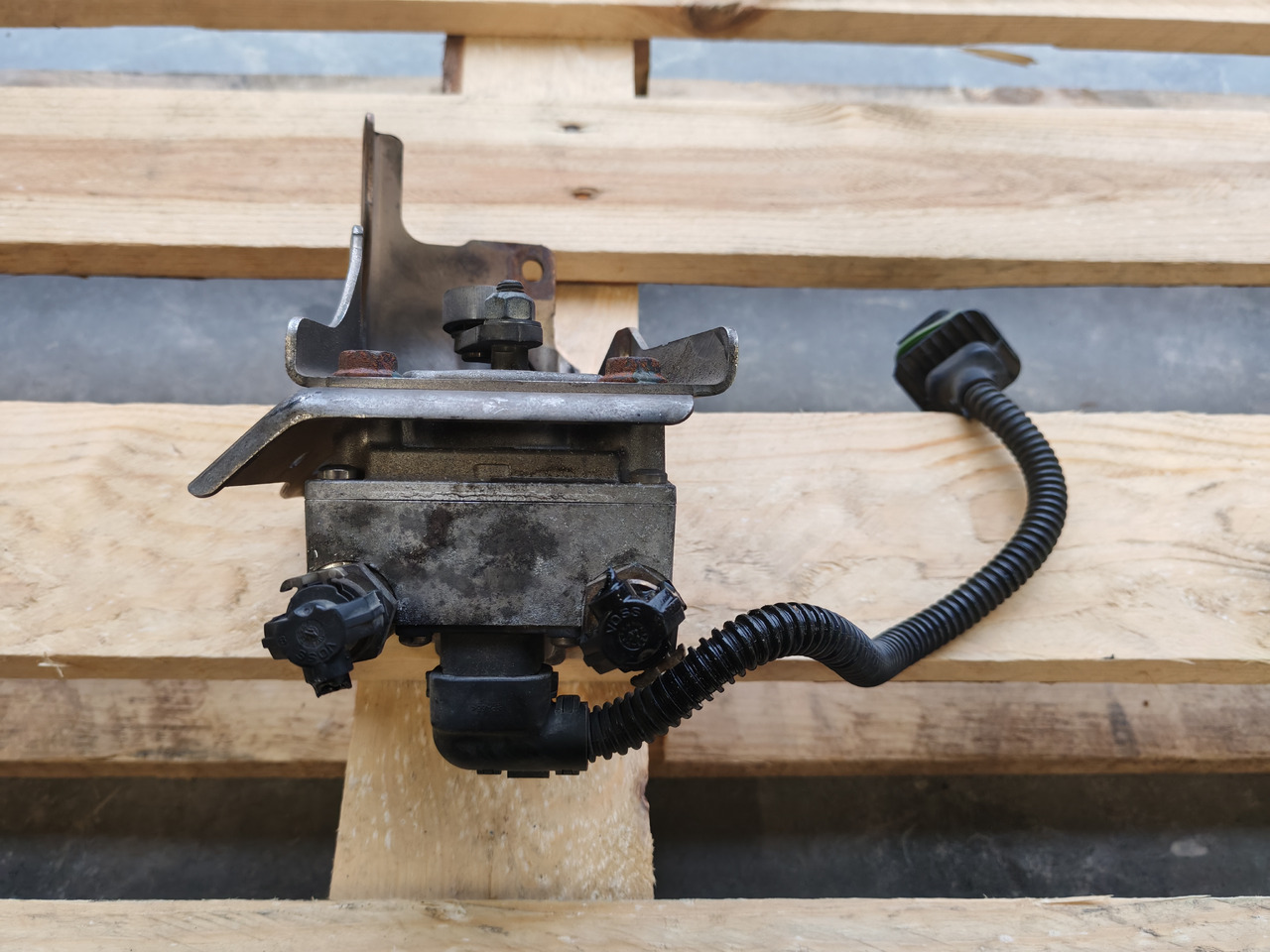 MAN TGX TGS EURO 6 / D2676 LF51 / EGR VALVE / 5846R232 - Ψυγείο EGR: φωτογραφία 4 MAN TGX TGS EURO 6 / D2676 LF51 / EGR VALVE / 5846R232 - Ψυγείο EGR: φωτογραφία 4