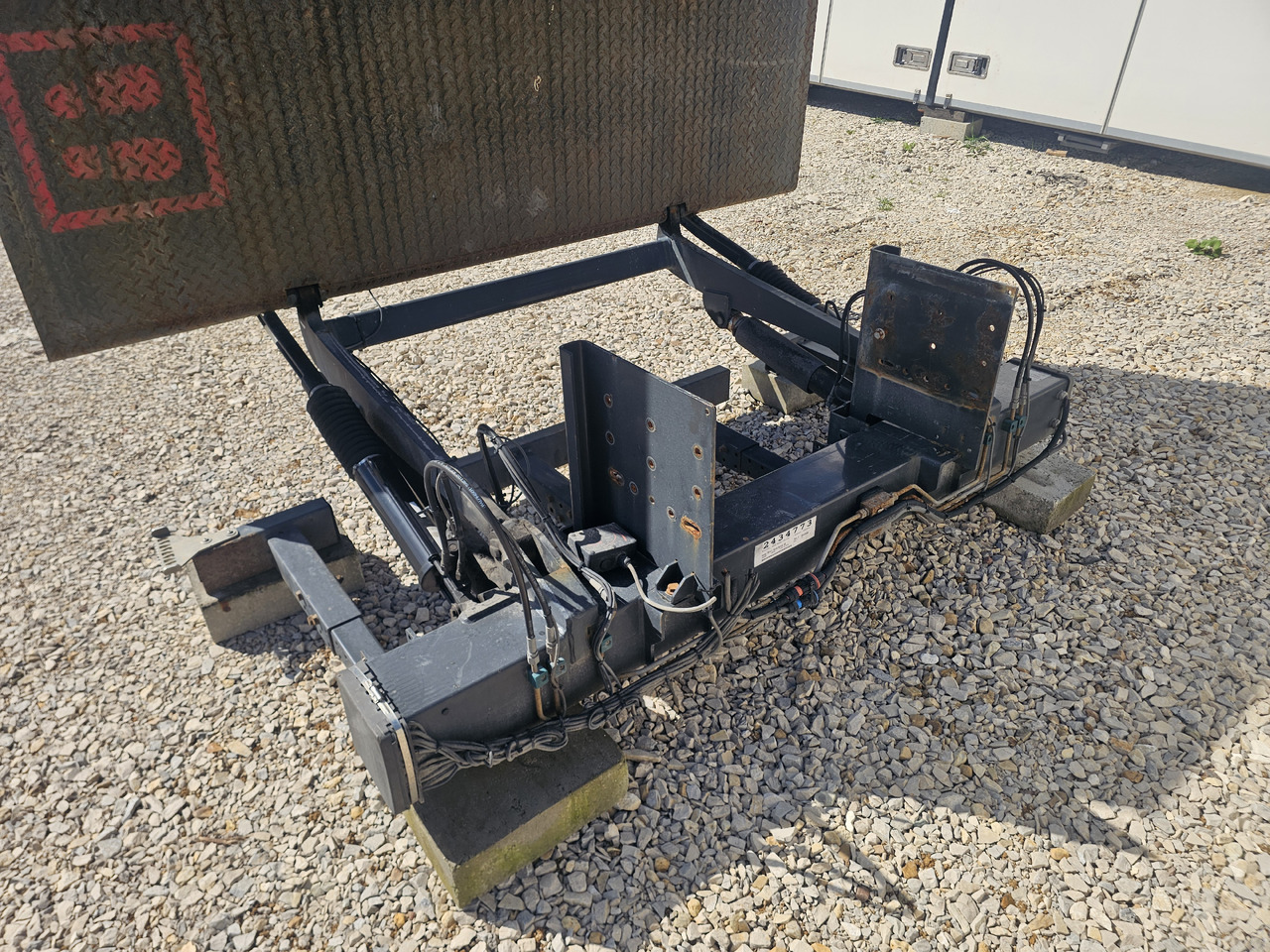 PALFINGER MBB C 2000 L / 2020 / 2000KG - Υδραυλική πόρτα: φωτογραφία 4 PALFINGER MBB C 2000 L / 2020 / 2000KG - Υδραυλική πόρτα: φωτογραφία 4