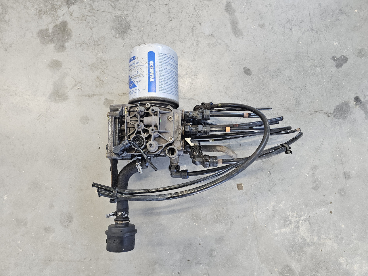 RENAULT AIR DRYIER APM / K087802 / EL1100 - Βαλβίδα φρένων: φωτογραφία 2 RENAULT AIR DRYIER APM / K087802 / EL1100 - Βαλβίδα φρένων: φωτογραφία 2