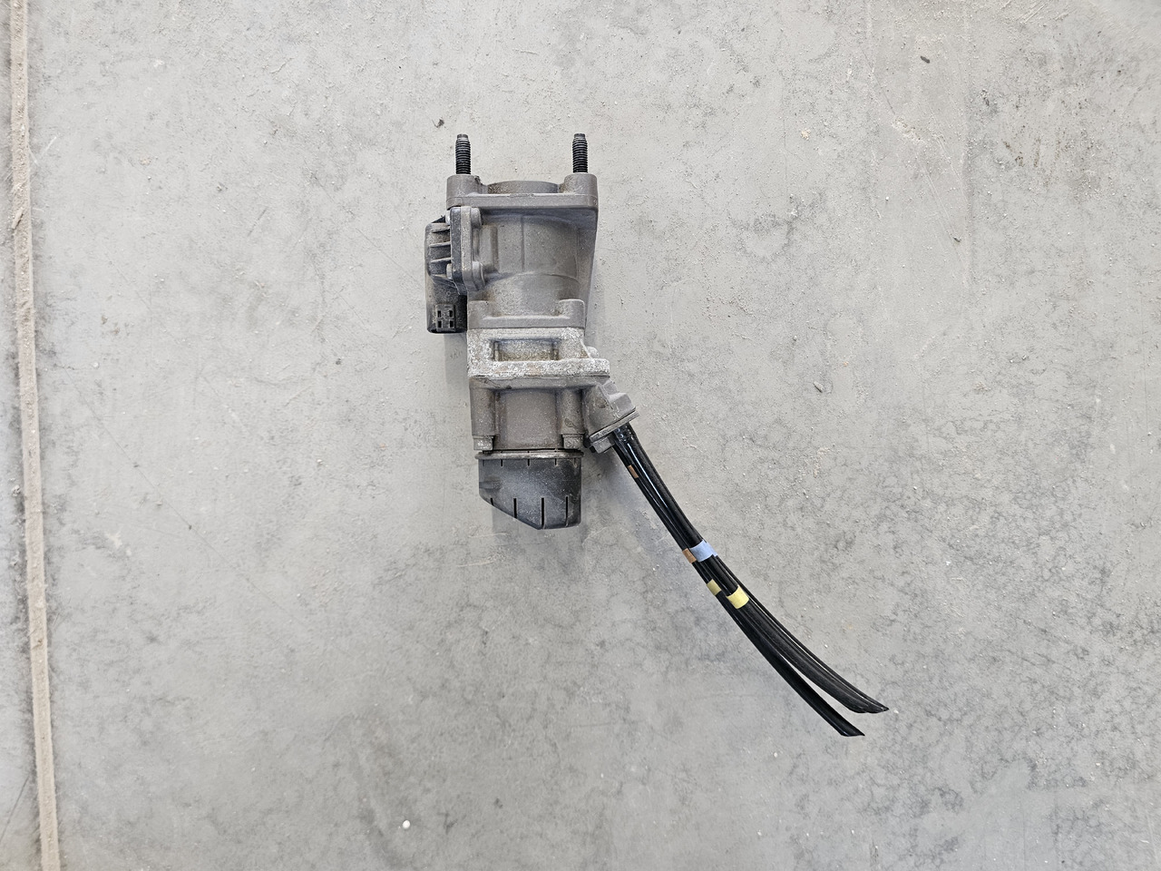 RENAULT MAGNUM PREMIUM DXI / BRAKE VALVE / K040158 21390589 - Βαλβίδα φρένων: φωτογραφία 2 RENAULT MAGNUM PREMIUM DXI / BRAKE VALVE / K040158 21390589 - Βαλβίδα φρένων: φωτογραφία 2