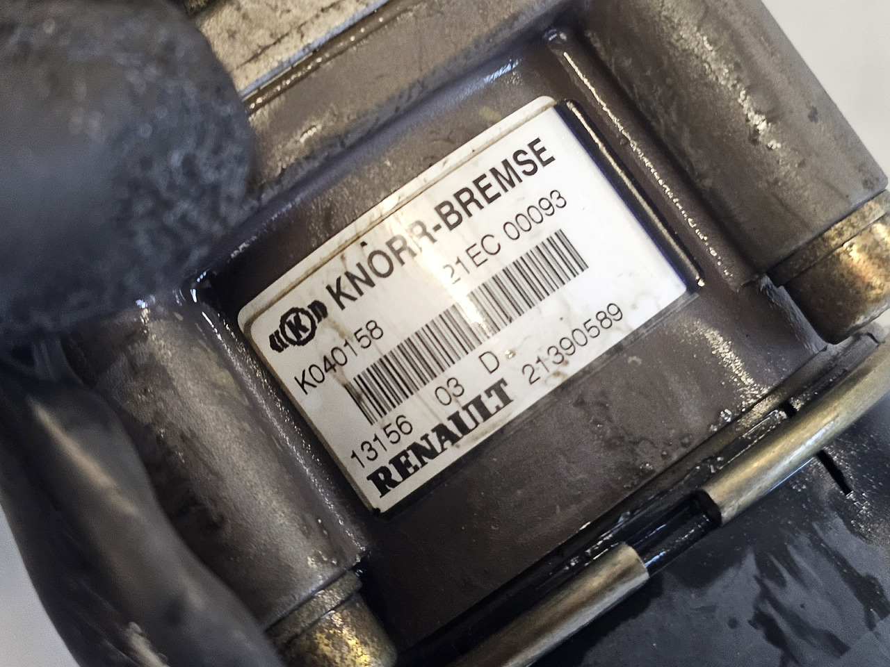 RENAULT PEDAL BRAKE VALVE / K040158 / 21390589 - Βαλβίδα φρένων: φωτογραφία 5 RENAULT PEDAL BRAKE VALVE / K040158 / 21390589 - Βαλβίδα φρένων: φωτογραφία 5