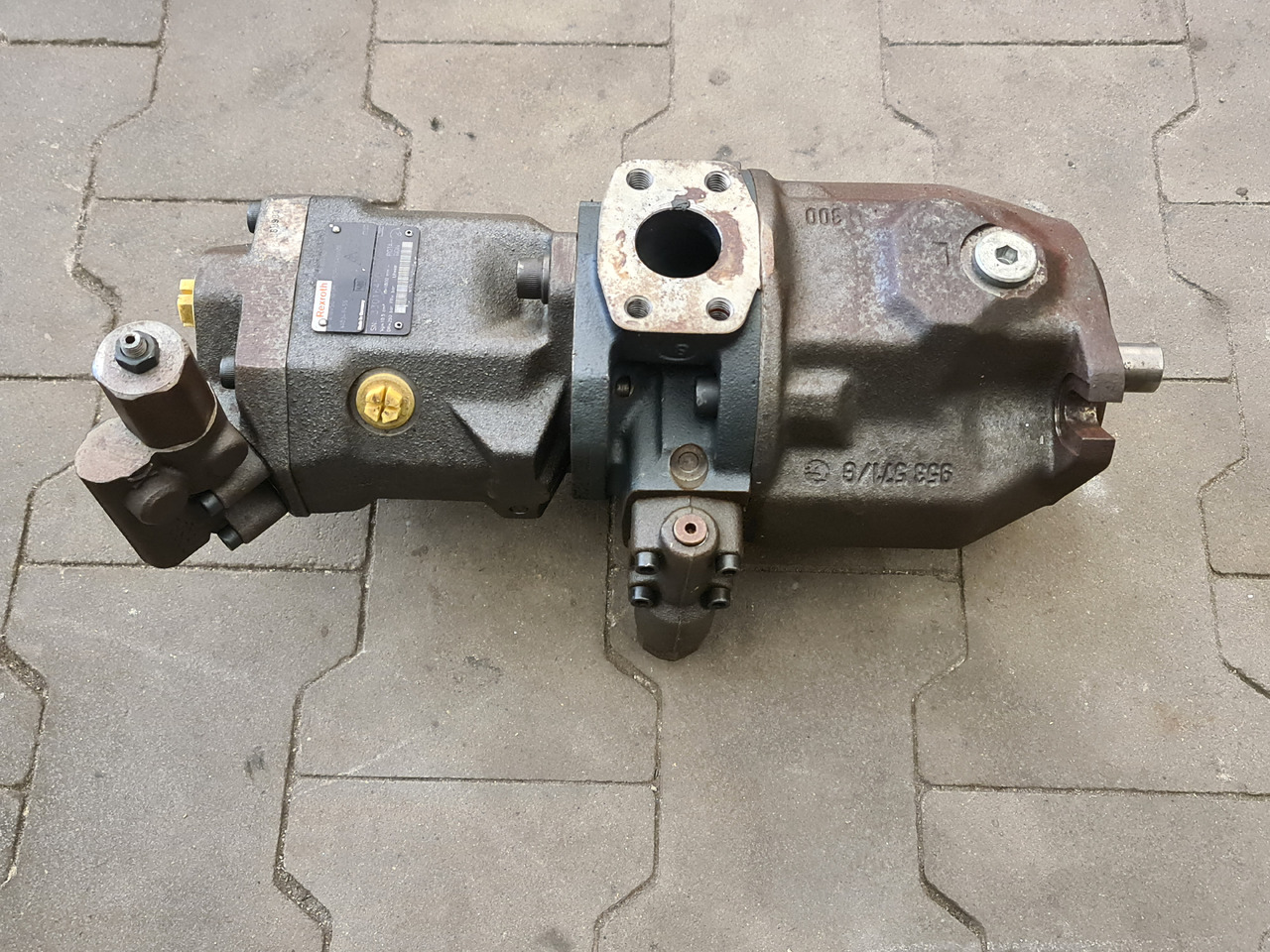 REXROTH HYDRAULIC PUMP / A10VSO28DR 1 / A10VSO10DR - Υδραυλική αντλία: φωτογραφία 1 REXROTH HYDRAULIC PUMP / A10VSO28DR 1 / A10VSO10DR - Υδραυλική αντλία: φωτογραφία 1
