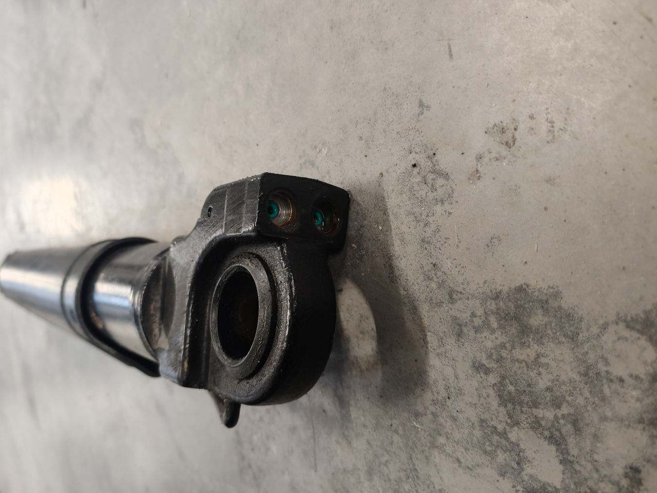 VOLVO FM5 EURO 6 / CAB TILT CYLINDER / 23583236 - Ανάρτηση καμπίνας: φωτογραφία 3 VOLVO FM5 EURO 6 / CAB TILT CYLINDER / 23583236 - Ανάρτηση καμπίνας: φωτογραφία 3