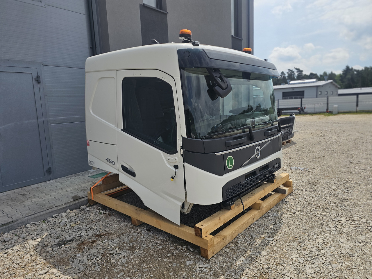 VOLVO FM5 LOW ROOF / L2 H1 / COMPLETE CAB / 2022 - Καμπίνα: φωτογραφία 2 VOLVO FM5 LOW ROOF / L2 H1 / COMPLETE CAB / 2022 - Καμπίνα: φωτογραφία 2