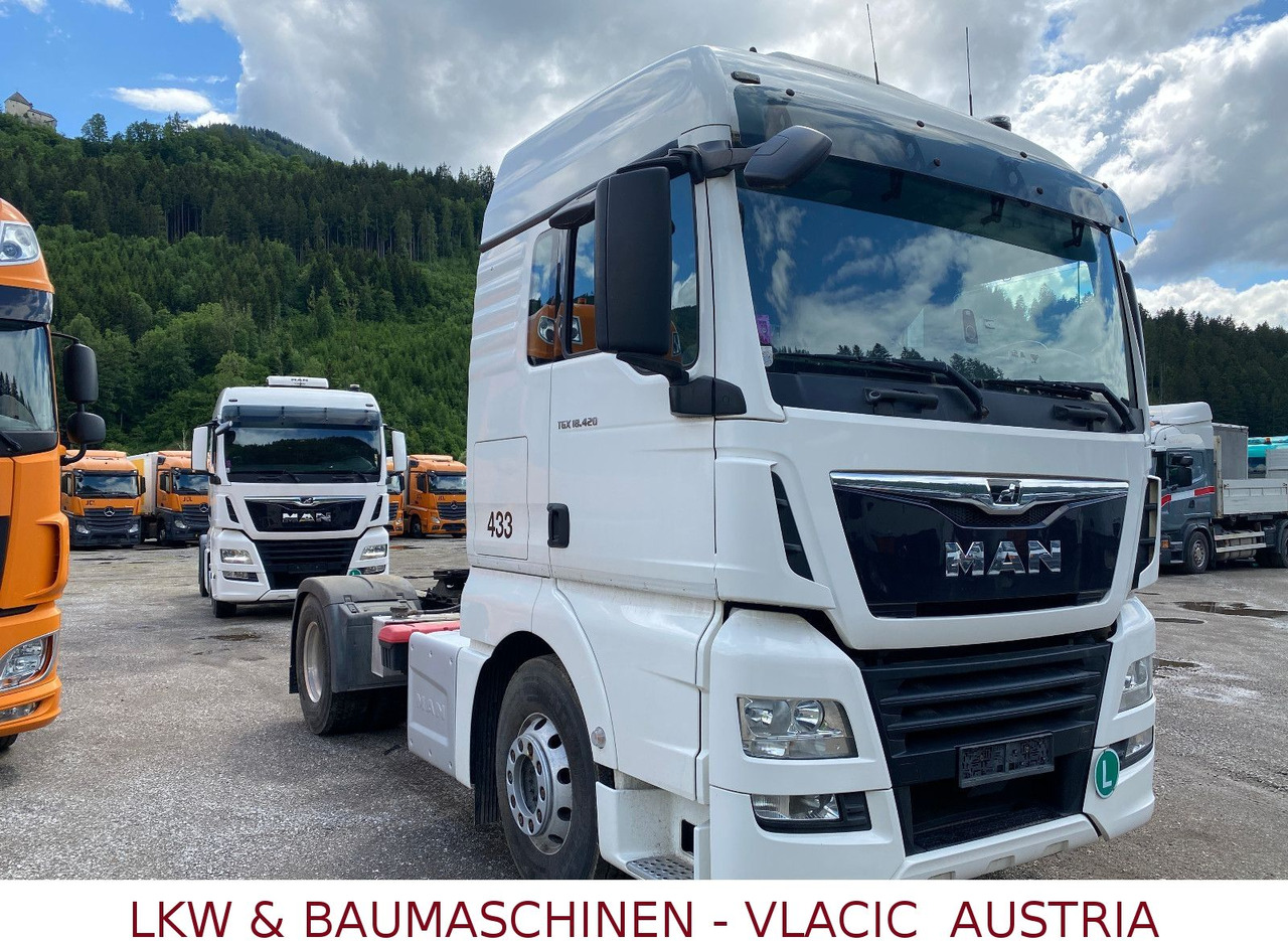 MAN TGX 18.420 (eigengewicht 6939Kg) MAN TGX 18.420 (Eigengewicht 6939 kg) - Τράκτορας: φωτογραφία 2 MAN TGX 18.420 (eigengewicht 6939Kg) MAN TGX 18.420 (Eigengewicht 6939 kg) - Τράκτορας: φωτογραφία 2