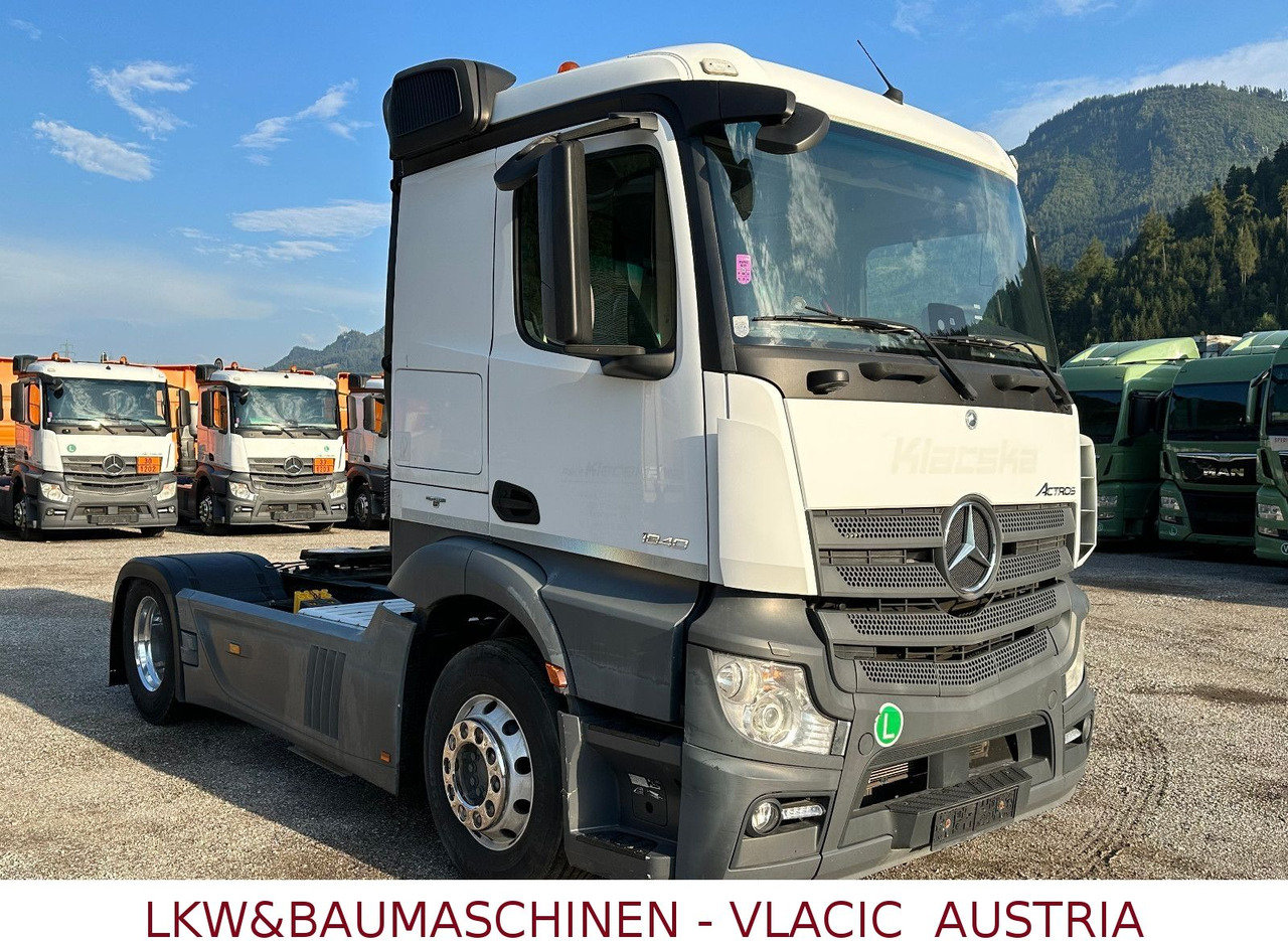 Mercedes-Benz Actros 1840 ADR ( 17 Stk. auf Lager 2017 jahr) - Τράκτορας: φωτογραφία 2 Mercedes-Benz Actros 1840 ADR ( 17 Stk. auf Lager 2017 jahr) - Τράκτορας: φωτογραφία 2