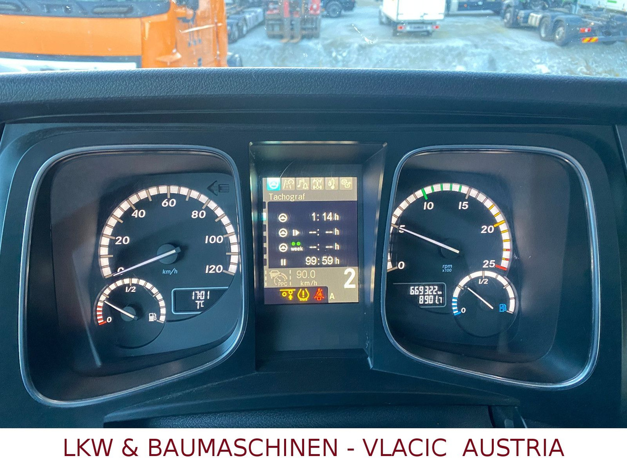 Mercedes-Benz Actros 963-0-C - Φορτηγό βυτιοφόρο: φωτογραφία 5 Mercedes-Benz Actros 963-0-C - Φορτηγό βυτιοφόρο: φωτογραφία 5