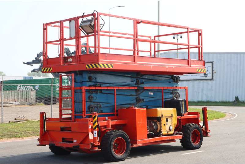 Holland lift B-195DL25 - Ψαλιδωτό ανυψωτικό: φωτογραφία 4 Holland lift B-195DL25 - Ψαλιδωτό ανυψωτικό: φωτογραφία 4