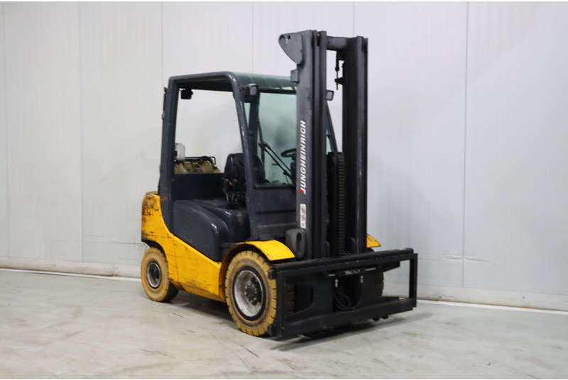 Jungheinrich TFG430S - Υγραεριοκίνητο περονοφόρο: φωτογραφία 1 Jungheinrich TFG430S - Υγραεριοκίνητο περονοφόρο: φωτογραφία 1