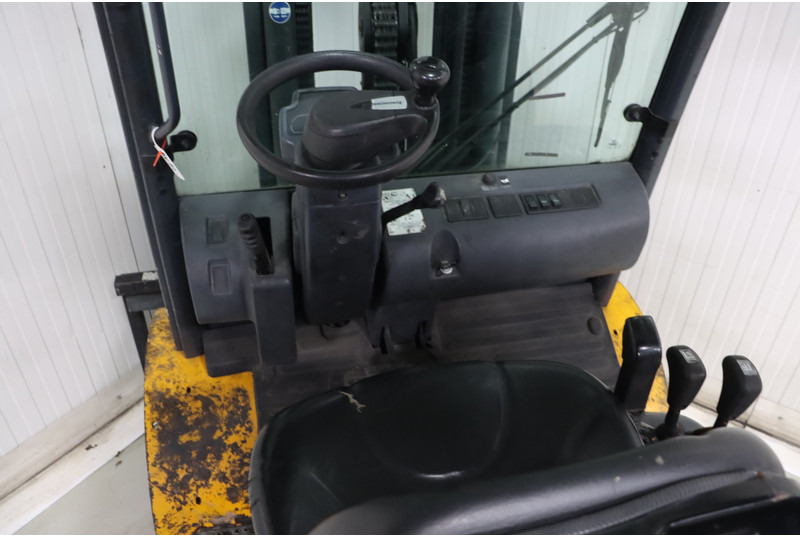 Jungheinrich TFG430S - Υγραεριοκίνητο περονοφόρο: φωτογραφία 2 Jungheinrich TFG430S - Υγραεριοκίνητο περονοφόρο: φωτογραφία 2