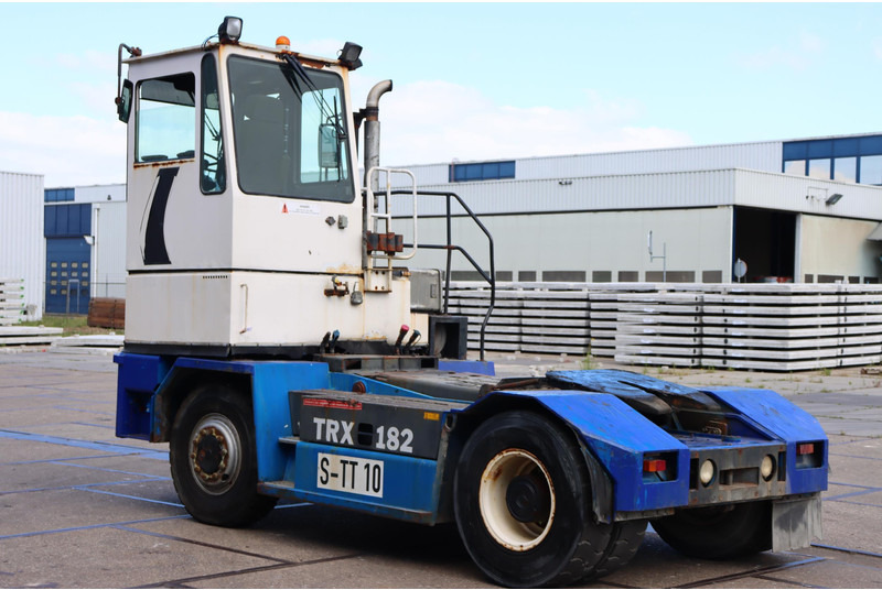 Kalmar TRX182A - Τράκτορες τελωνείων: φωτογραφία 5 Kalmar TRX182A - Τράκτορες τελωνείων: φωτογραφία 5