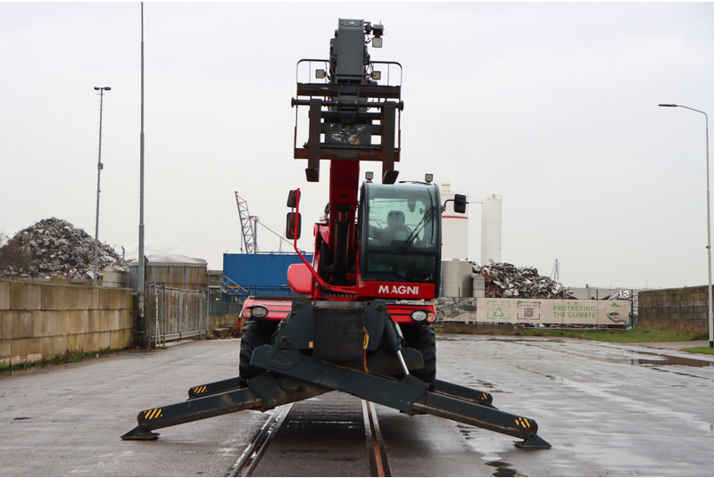 MAGNI RTH5.25S - Τηλεσκοπικός φορτωτής: φωτογραφία 3 MAGNI RTH5.25S - Τηλεσκοπικός φορτωτής: φωτογραφία 3