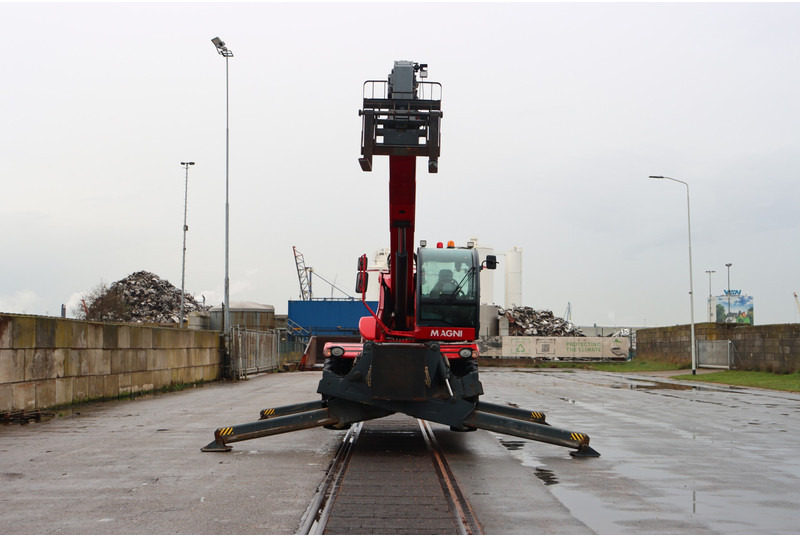 MAGNI RTH5.30S - Τηλεσκοπικός φορτωτής: φωτογραφία 3 MAGNI RTH5.30S - Τηλεσκοπικός φορτωτής: φωτογραφία 3