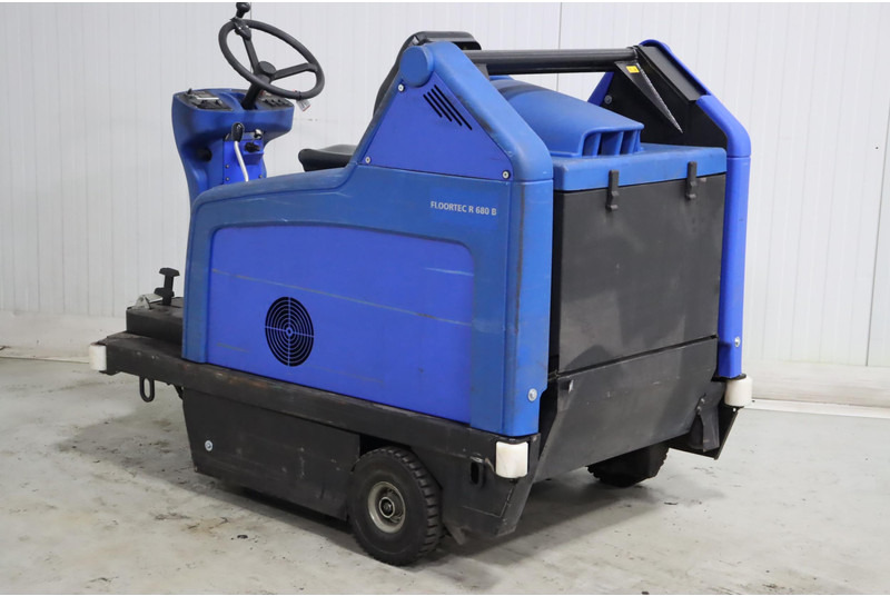 Nilfisk Floortec R680B - Βιομηχανικό σάρωθρο: φωτογραφία 4 Nilfisk Floortec R680B - Βιομηχανικό σάρωθρο: φωτογραφία 4